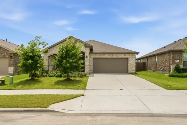 513 Frenchpark Drive, Haslet, TX 76053