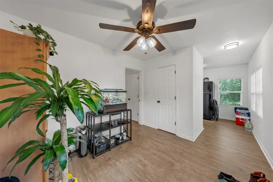 1103 E Leon Street, Gatesville, TX 76528 - #3