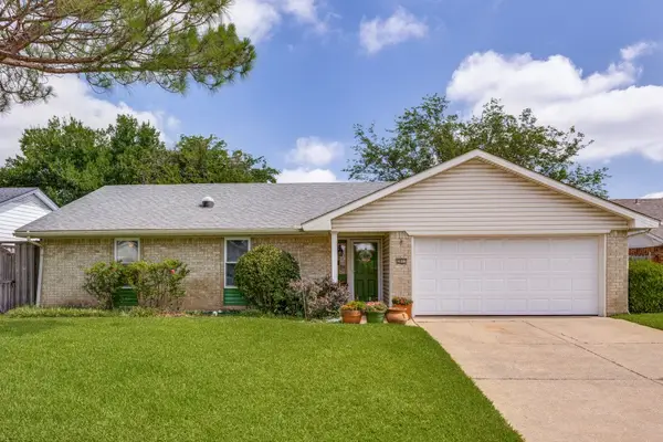 2817 Elk Grove Road, Carrollton, TX 75007
