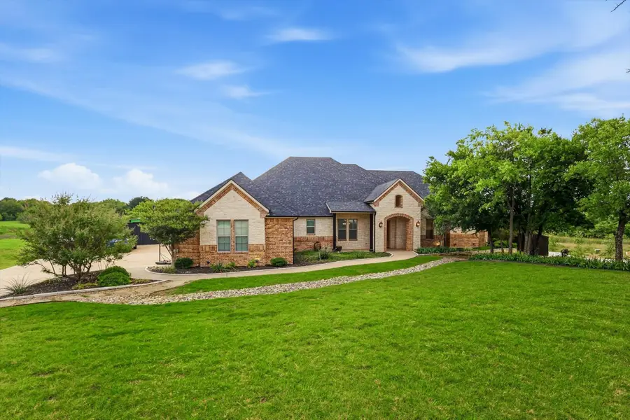 1040 Lighthouse Court, Grand Prairie, TX 75104 - #2