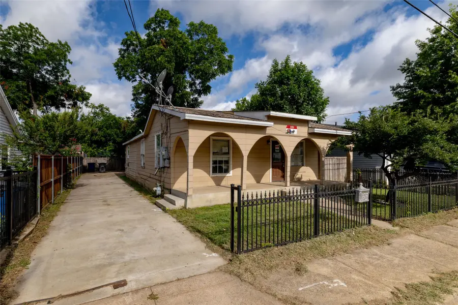 3219 N Winnetka Avenue, Dallas, TX 75212 - #2