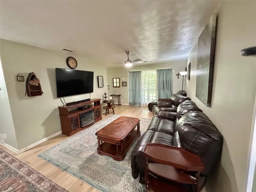 1335 Crestview Drive, Denison, TX 75020 - #3