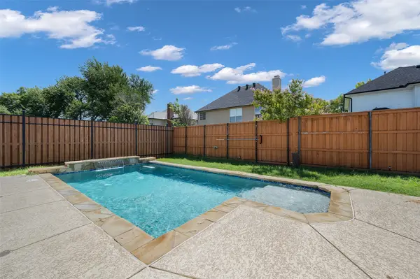 1028 Colony Street, Flower Mound, TX 75028
