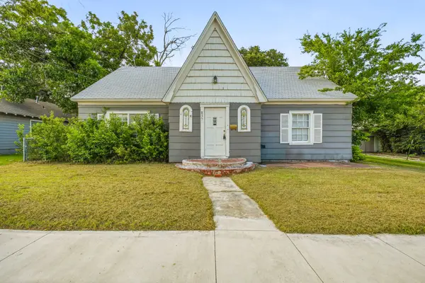 835 W Long Street, Stephenville, TX 76401