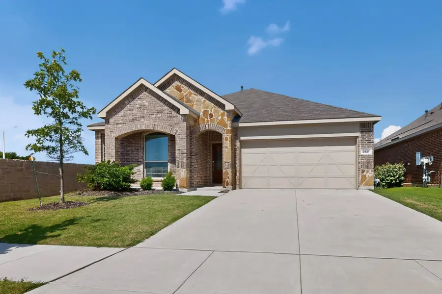 3401 Kingsview Drive, Denton, TX 76207 - #2