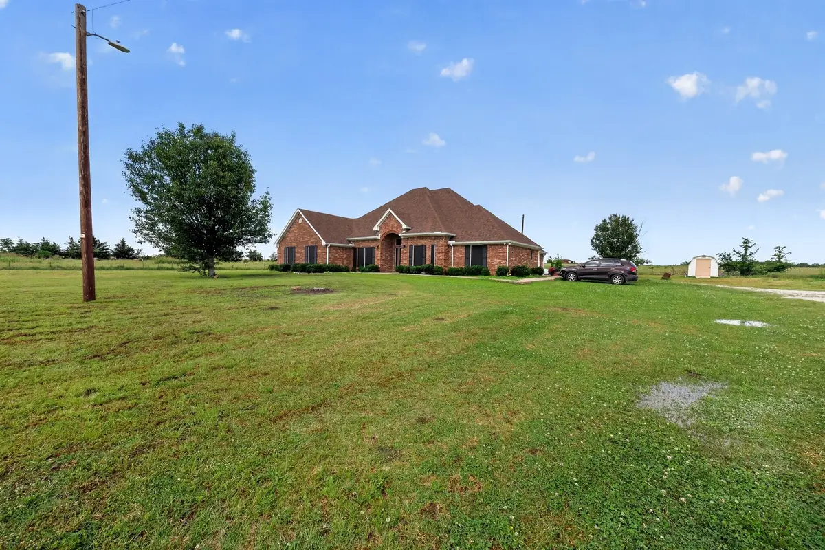 8229 Farm Road 905, Paris, TX 75462 - #1