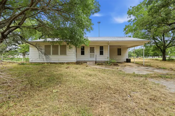 820 Goshen Road, Springtown, TX 76082