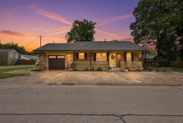 205 S Morris Street, McKinney, TX 75069