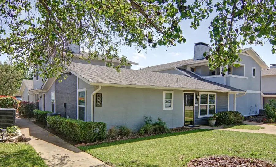 636 Timberline Drive, Hurst, TX 76053 - #2