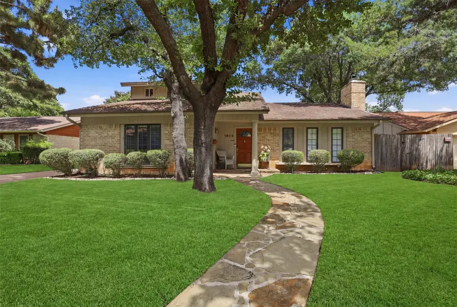 1605 Celeste Court, Arlington, TX 76012 - #2