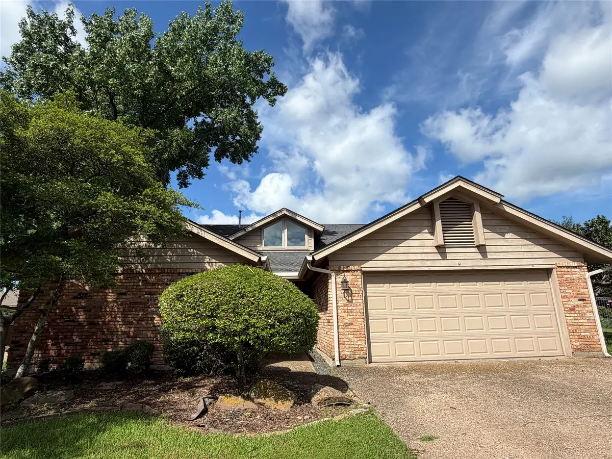 3706 Waycross Court, Arlington, TX 76016 - #1