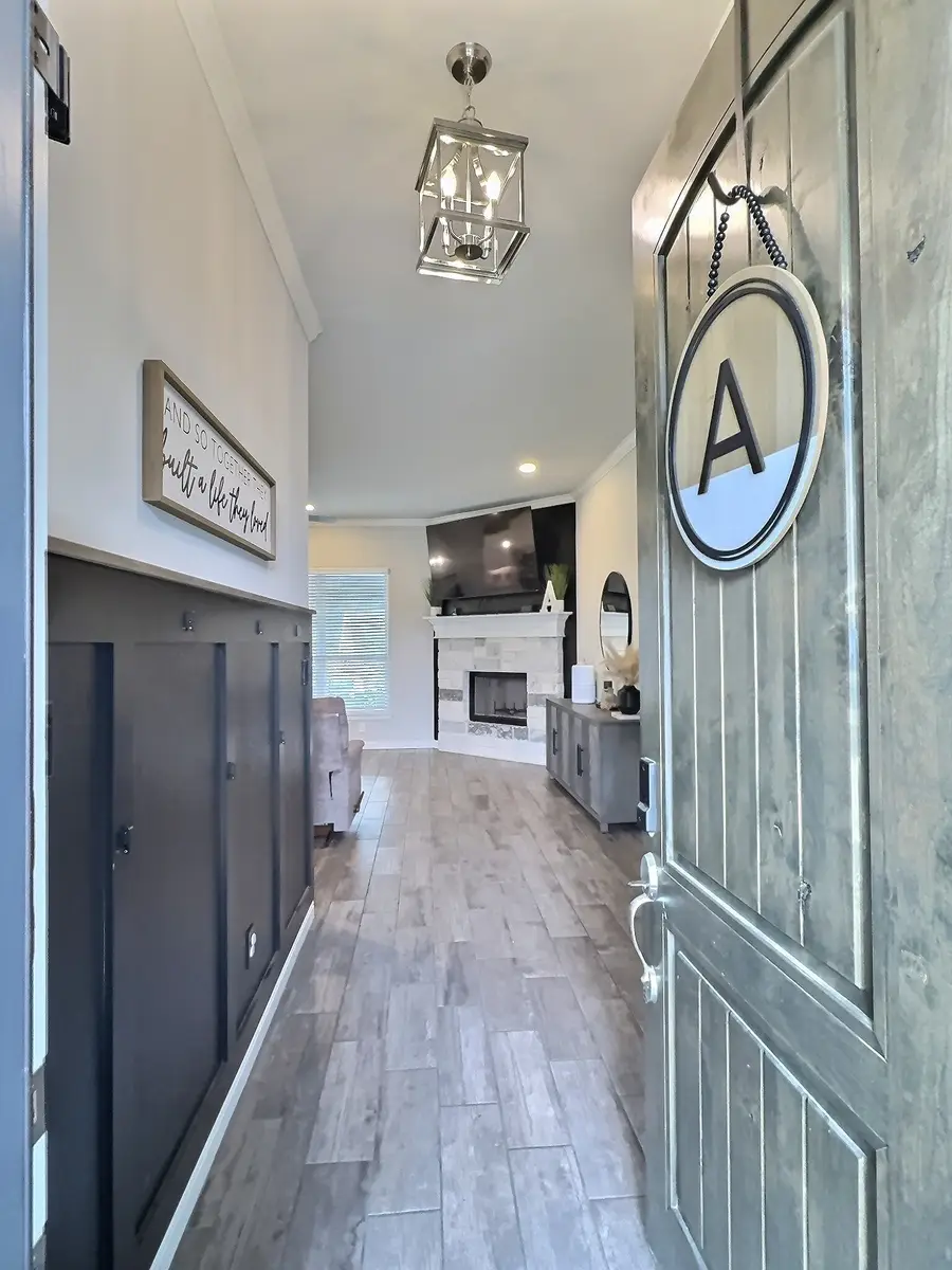 4015 Gallivant Drive, Granbury, TX 76049 - #2