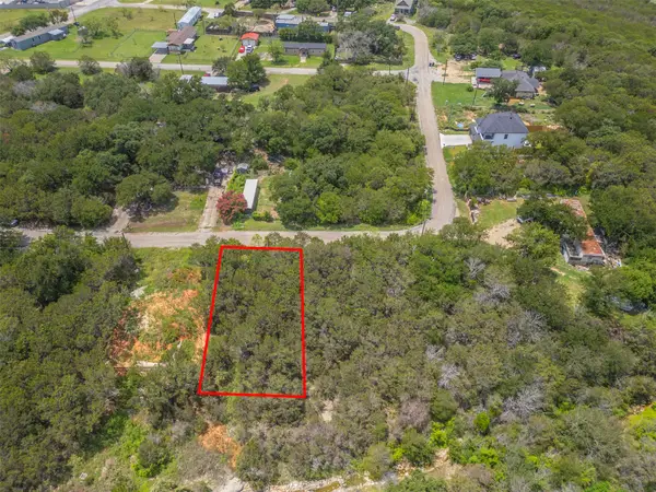 3619 Flint Rock Circle, Granbury, TX 76048