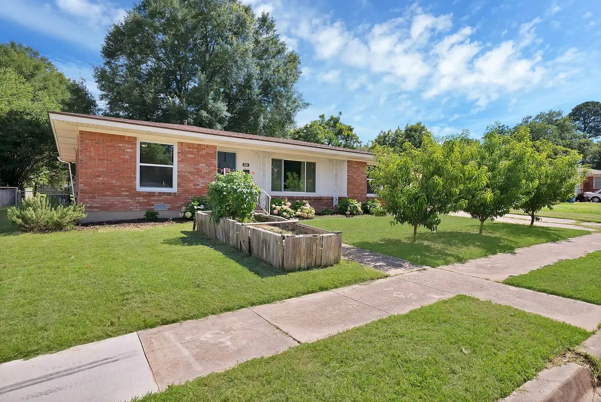 6800 Hightower Street, Fort Worth, TX 76112 - #1