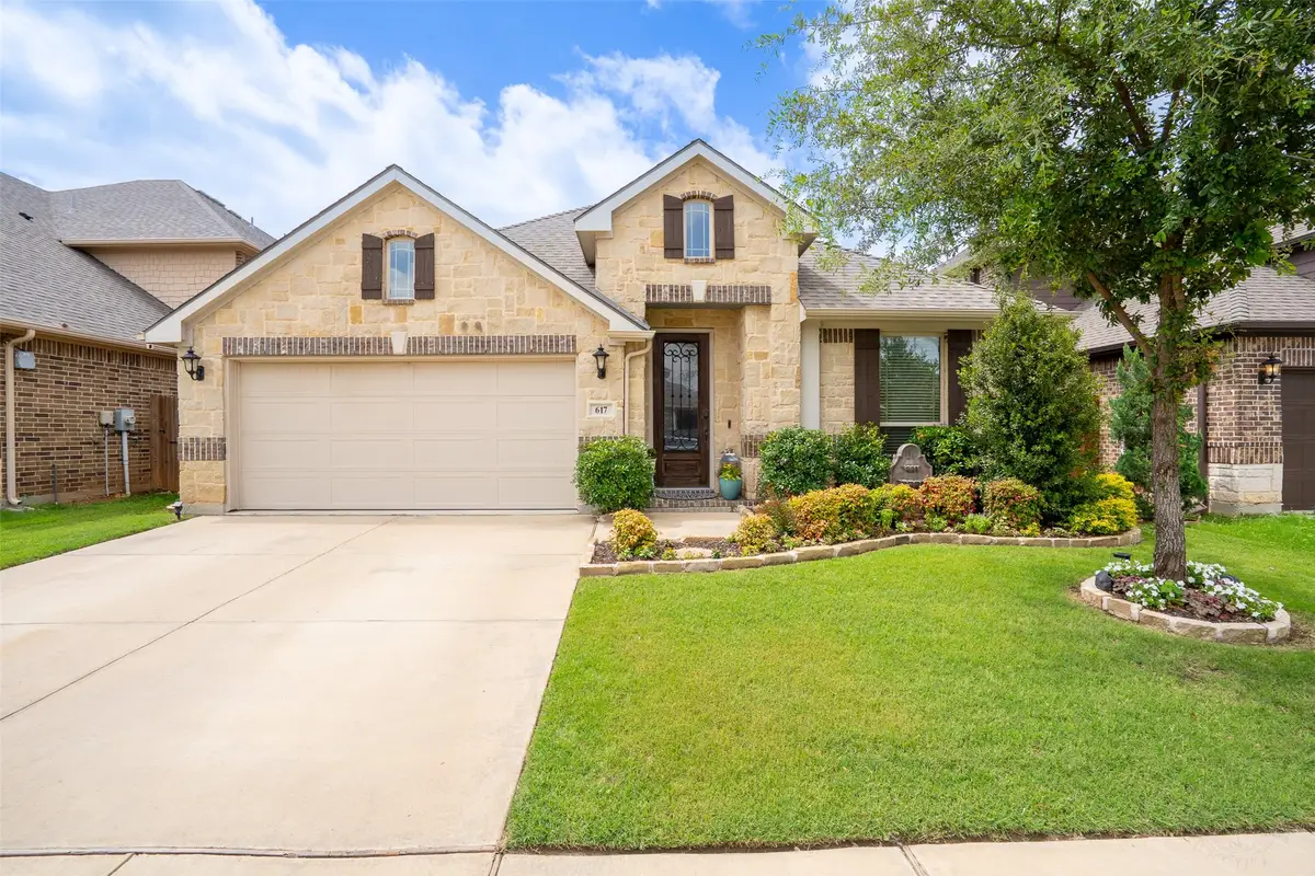 617 Fox Creek Trail, Fort Worth, TX 76131 - #1