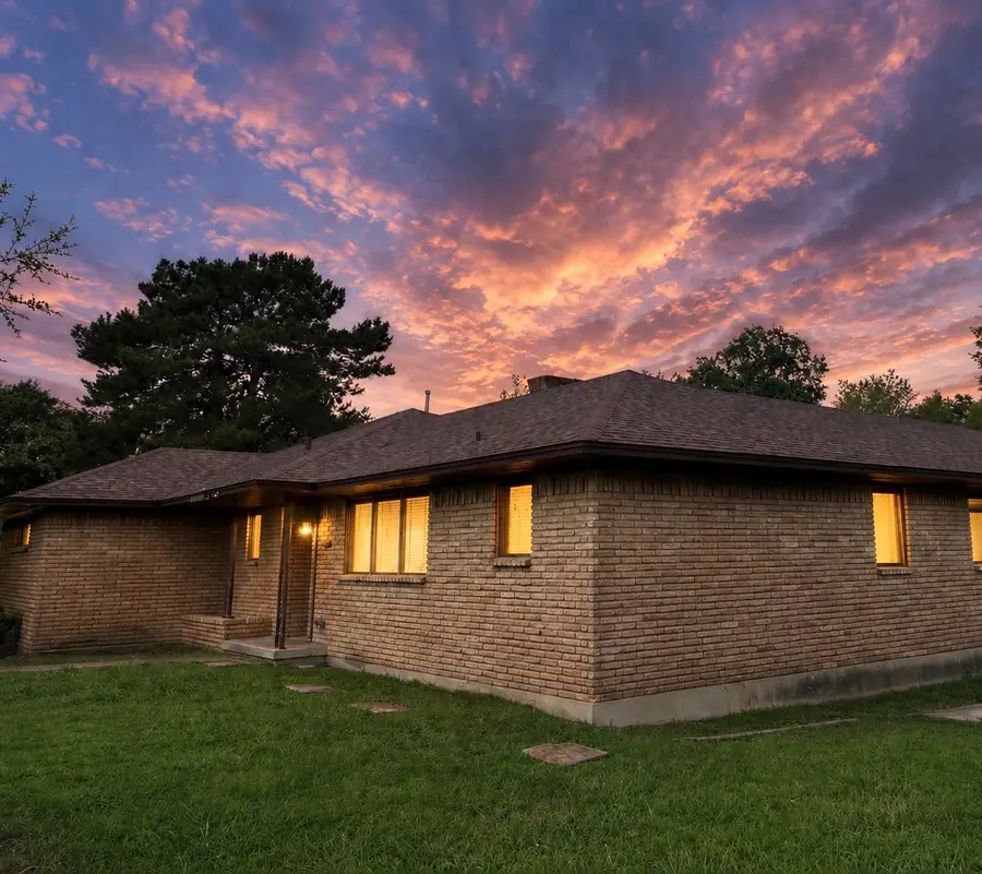 1315 Willow Creek Drive, Lancaster, TX 75146 - #2