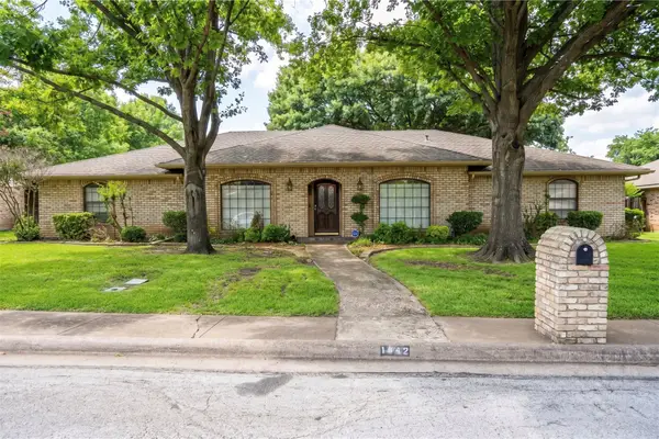 1442 Marlene Place, DeSoto, TX 75115