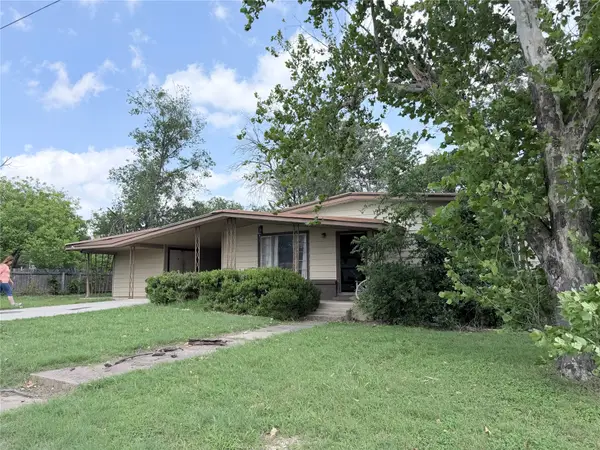 316 S Bouldin, Hamilton, TX 76531