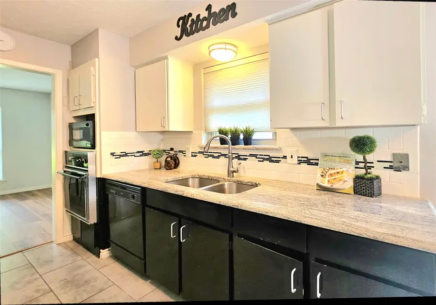 1929 Deep Valley Drive, Richardson, TX 75080 - #2