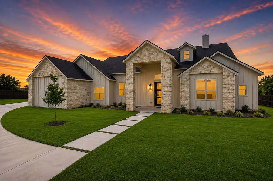 521 Fox Hill Court, Waxahachie, TX 75167 - #2