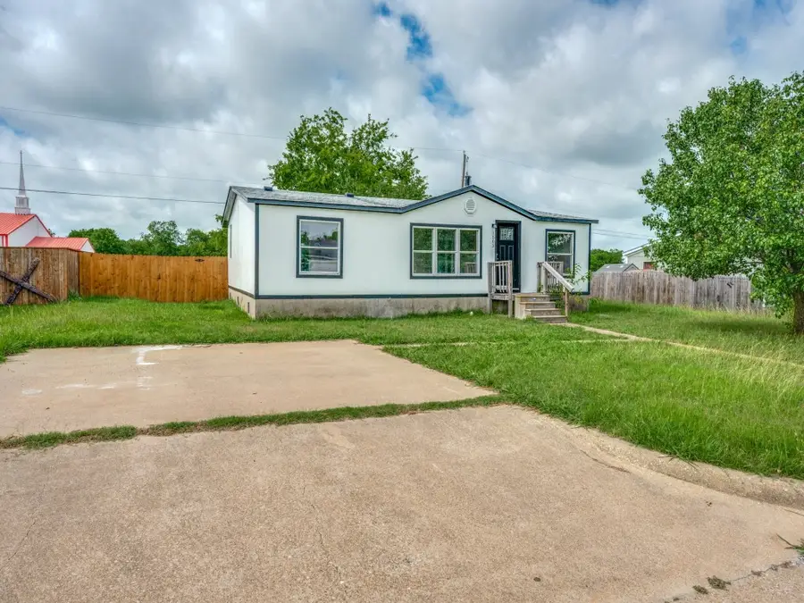 1503 Old Bridge Road, Cleburne, TX 76033 - #2