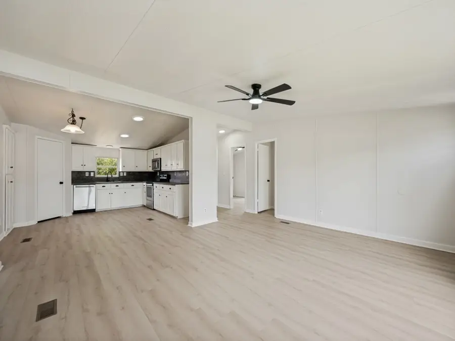 1503 Old Bridge Road, Cleburne, TX 76033 - #3