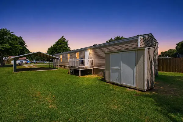 1684 Gale Drive, Pelican Bay, TX 76020