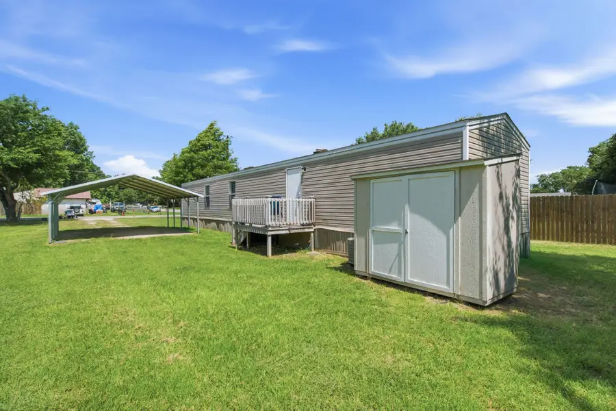 1684 Gale Drive, Pelican Bay, TX 76020 - #2