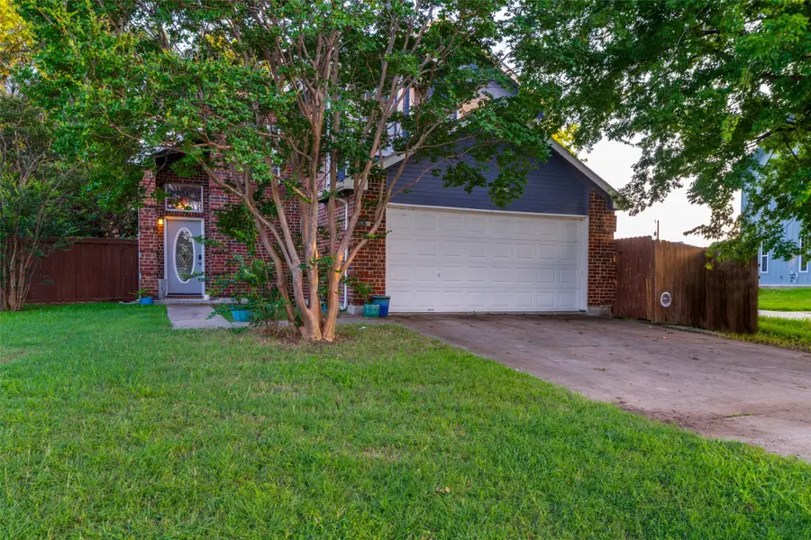 4536 N Shore Drive, The Colony, TX 75056 - #2