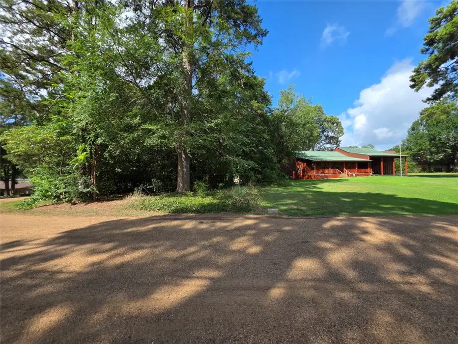 529 Wildewood Drive, Chandler, TX 75758 - #2