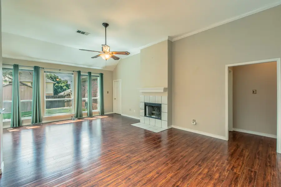 1410 Holveck Drive, Cedar Hill, TX 75104 - #2