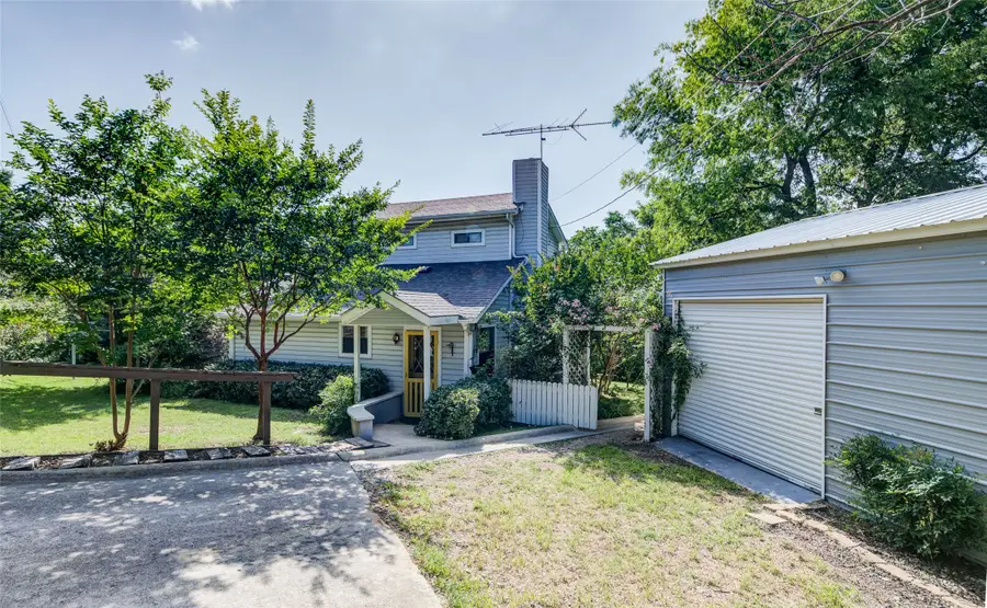 402 Aqua Way, Lake Bridgeport, TX 76426 - #2