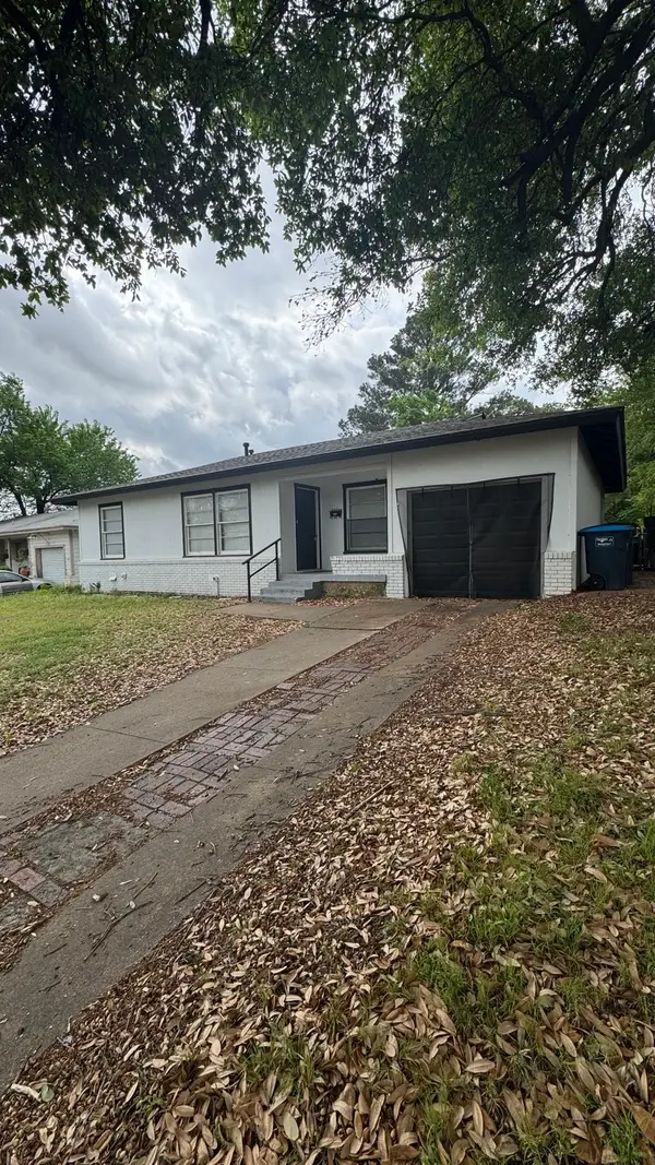6724 Norma Street, Fort Worth, TX 76112