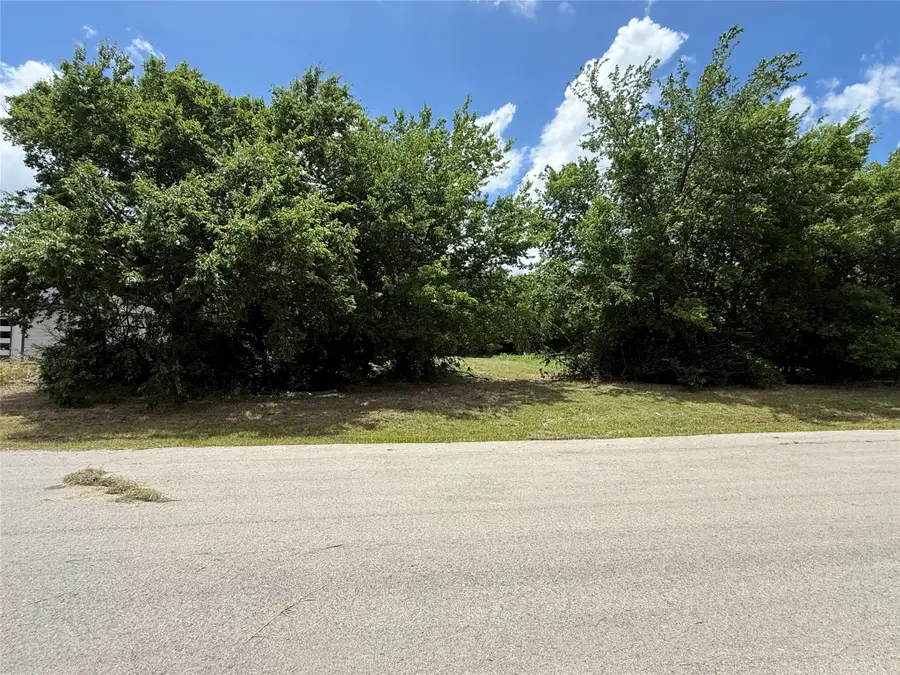 2806 College Street, Greenville, TX 75401 - #2