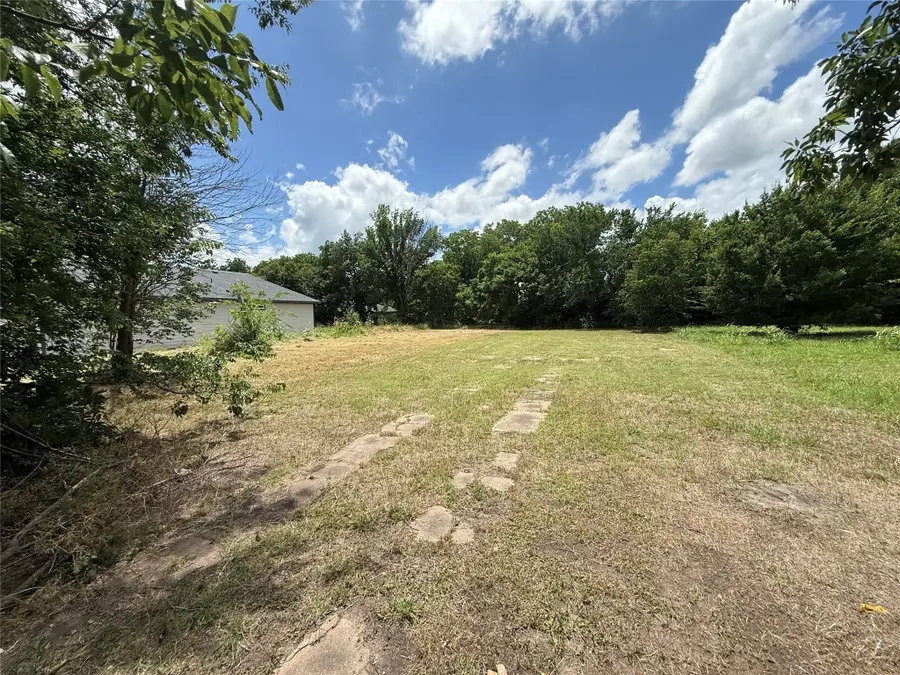 2806 College Street, Greenville, TX 75401 - #3