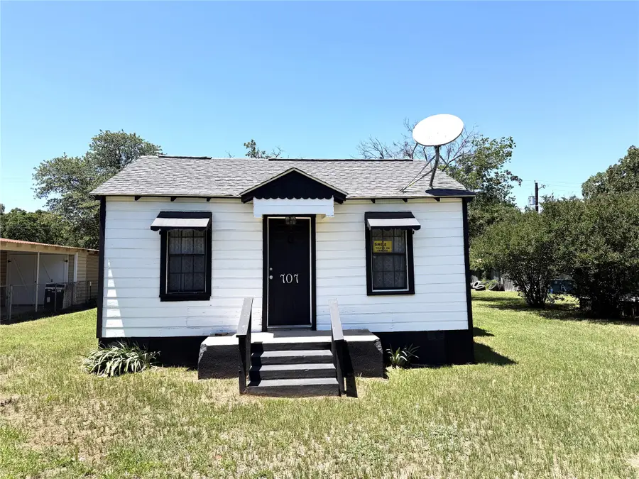 707 E 23rd Street, Cisco, TX 76437 - #2