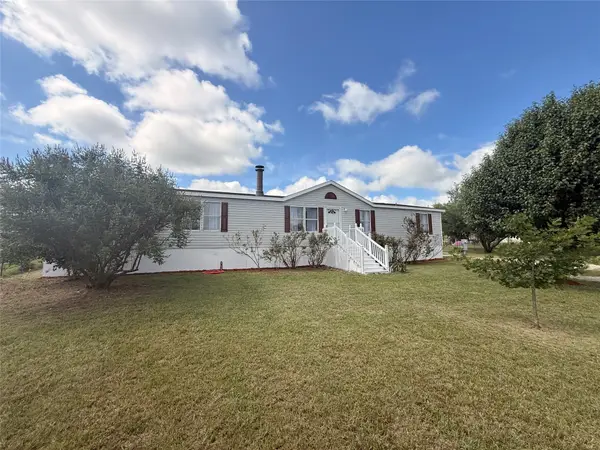 9100 Idaho Street, Joshua, TX 76058
