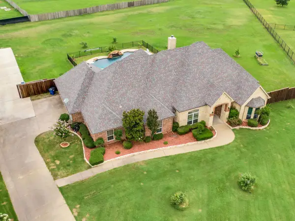 3133 Belmont Lane, Terrell, TX 75160