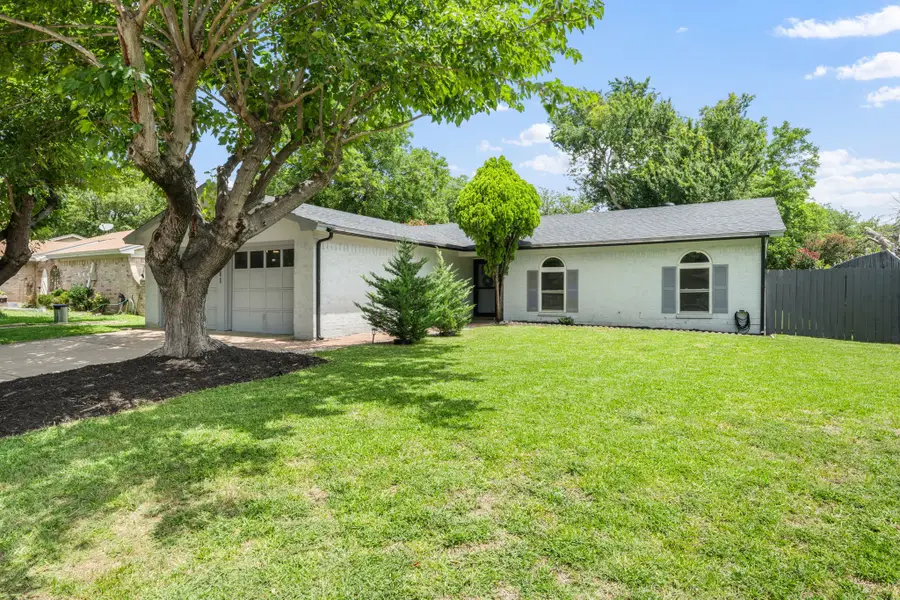 1711 Briar Meadow Drive, Arlington, TX 76014 - #2