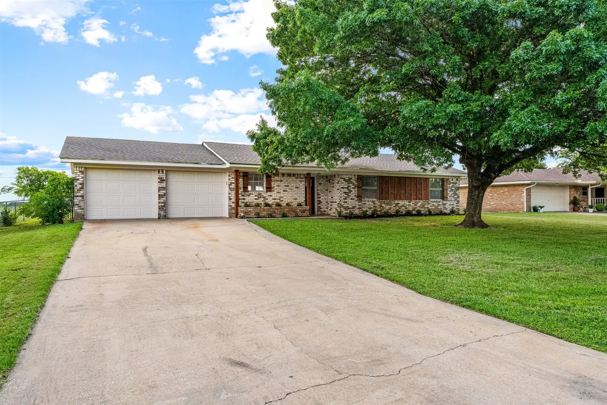 211 Cindy Ann Street, Lorena, TX 76655 - #1