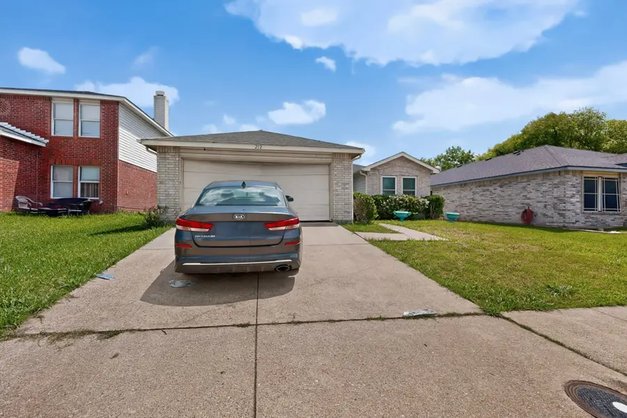 212 Crystalwood Drive, Mesquite, TX 75149 - #3