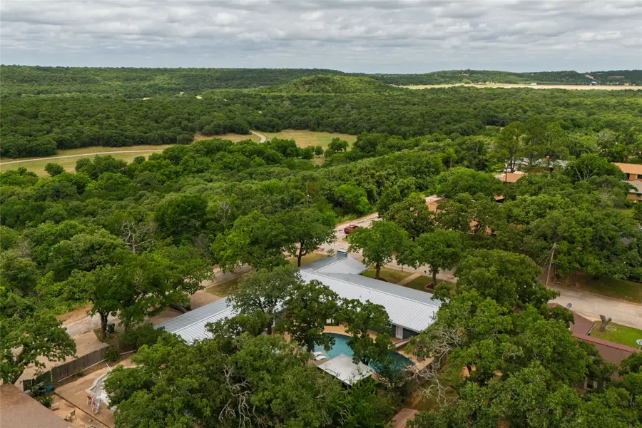 615 NW 20th Street, Mineral Wells, TX 76067 - #3