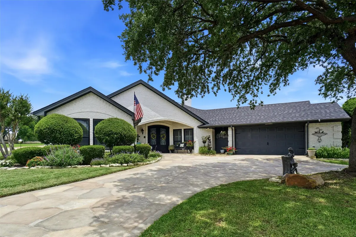 562 Timber Ridge Drive, Trophy Club, TX 76262 - #1
