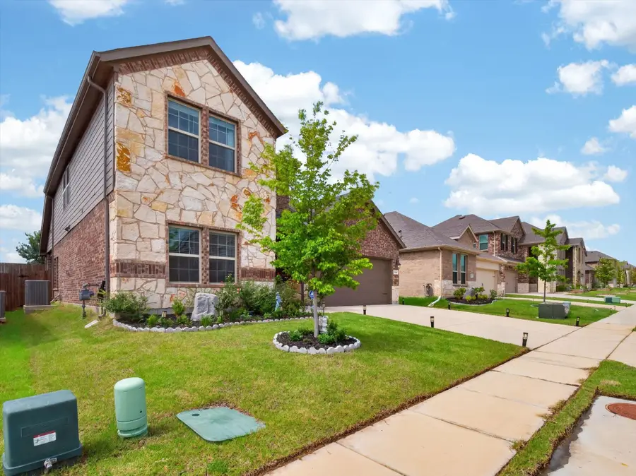 10616 Breezeway Drive, Aubrey, TX 76227 - #2