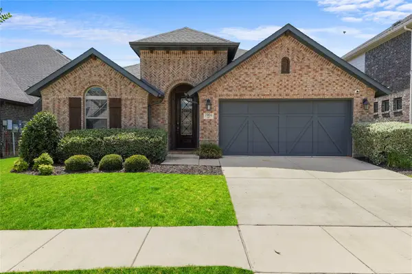 7004 Trailhead Street, Little Elm, TX 76227