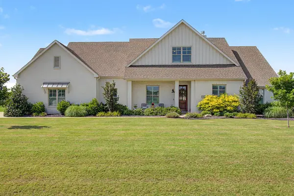 1401 Oliver Creek Lane, Justin, TX 76247