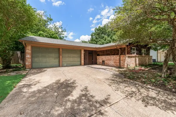 716 Gaylewood Drive, Richardson, TX 75080