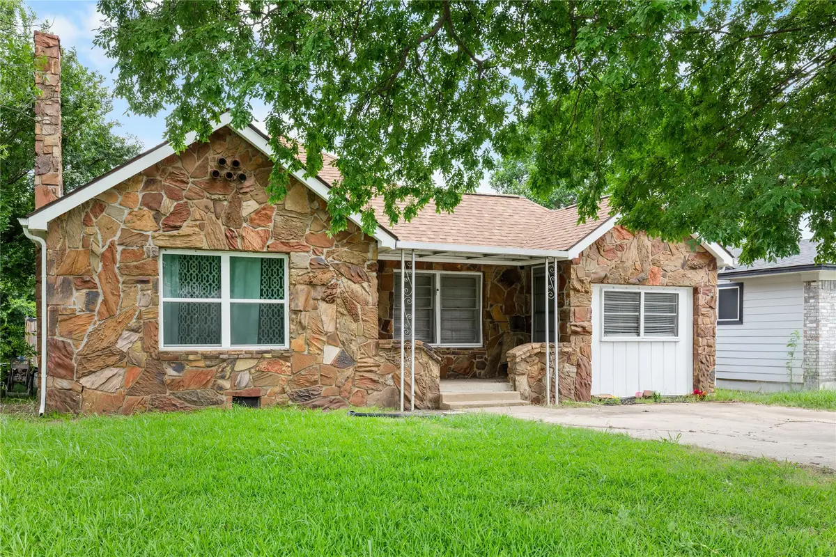 1211 N Harrison Avenue, Sherman, TX 75090 - #1