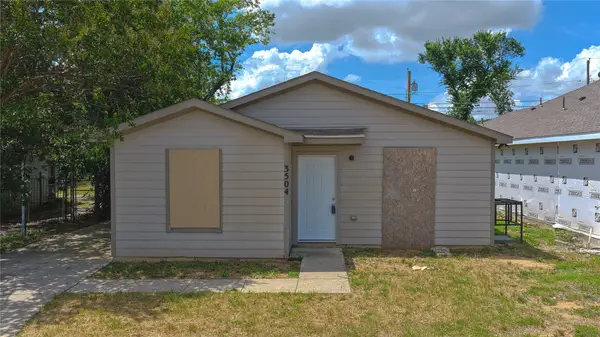 3504 Strong Avenue, Fort Worth, TX 76105