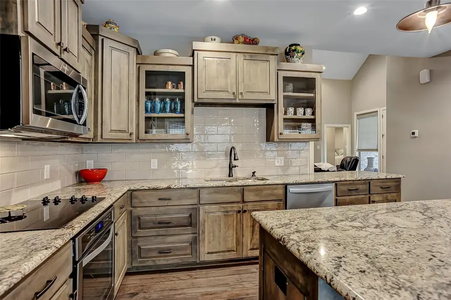 3818 Sumner Court, Sherman, TX 75090 - #2